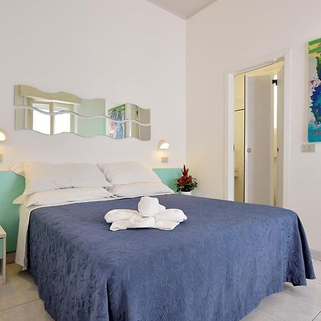 B&B Hotel Oltremar Cattolica Exterior foto