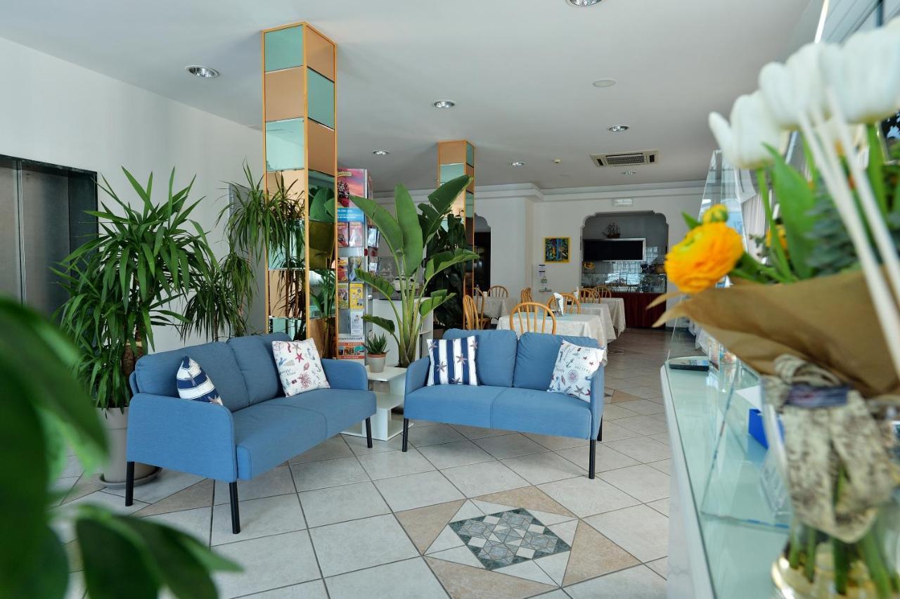B&B Hotel Oltremar Cattolica Exterior foto